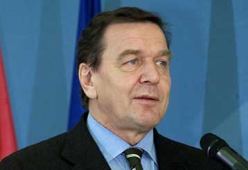 Ελεύθεροι τρεις νεοναζί, ύποπτοι για τη δολοφονία αγοριού στη Γερμανία