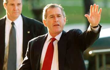 Ο Μπους στο Λευκό Οίκο και ο Γκορ… στα δικαστήρια