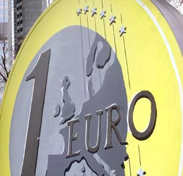 Στα 4,18 τρισ. δραχμές το εμπορικό έλλειμμα της Ελλάδας τους πρώτους οκτώ μήνες του 2000