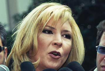 Στη Δήμητρα Λιάνη – Παπανδρέου η βίλα της Εκάλης τουλάχιστον έως τις 22 Δεκεμβρίου