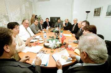 Ο Τομέας Οργανωτικής Πολιτικής και οι εσωκομματικές εκλογές στο Εκτελεστικό Γραφείο του ΠΑΣΟΚ