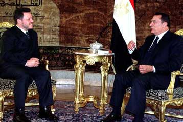 Συναντήσεις επί συναντήσεων για εκτόνωση της κρίσης στη Μέση Ανατολή