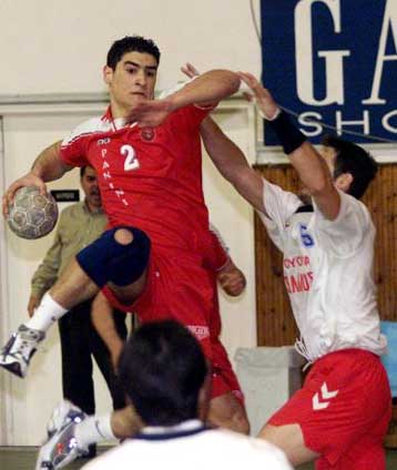 Με το αριστερό η εθνική γυναικών χάντμπολ, έχασε 33-24 από τη Σλοβακία – Τα αποτελέσματα της Α1 ανδρ