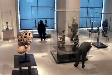 Την επιστροφή κλεμμένων έργων τέχνης ζητούν Νιγηριανοί από το Λούβρο