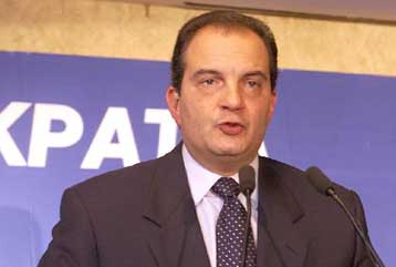 Νέα επίθεση Καραμανλή στην κυβέρνηση για τα δημόσια έργα