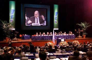 Σε πλήρη αποτυχία κατέληξε η διάσκεψη ΗΠΑ – ΕΕ για τις κλιματικές αλλαγές