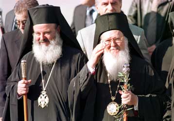 Νέο σημείο τριβής μεταξύ Εκκλησίας της Ελλάδος και Οικουμενικού Πατριαρχείου