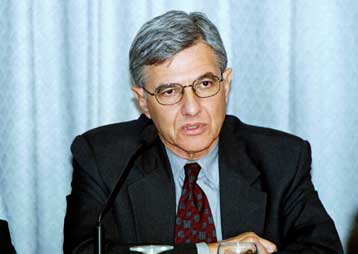 Κατατέθηκε το νομοσχέδιο για το εργασιακό