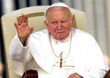 Ο Πάπας απασχολεί τη Διαρκή Ιερά Σύνοδο<i>Δυσφορία στο Φανάρι για Εκκλησία της Ελλάδος και Εσθον