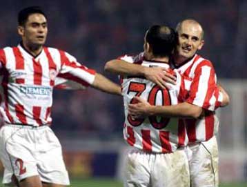 Οργή λαού – φωνή Θεού στο ΟΑΚΑ στην ισοπαλία 2-2 του Ολυμπιακού με τη Λίβερπουλ<I>Ο Αλεξανδρής λ