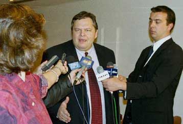 Εγκαινιάστηκε η 8η ART ATHINA 2000