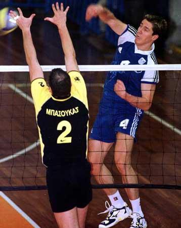 Πέντε ελληνικές ομάδες στη μάχη της πρόκρισης στο Κύπελλο CEV