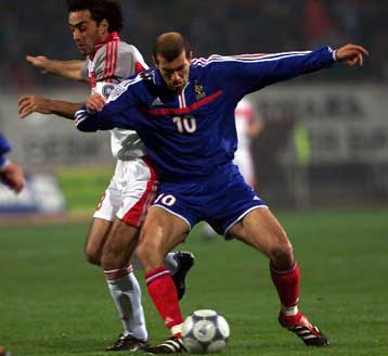 Σπουδαίος ο Ζιντάν αλλά όχι αναντικατάστατος, σύμφωνα με τον Ντάβιντς