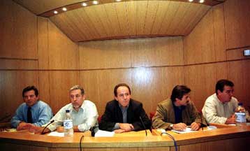 Καθαρές λύσεις ζητά η ΓΣΕΕ για το εργασιακό