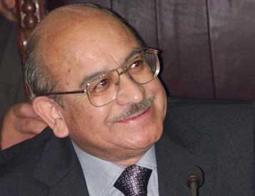 Ορκίστηκε πρόεδρος του Περού ο επικεφαλής του Κογκρέσου<i>Θα οδηγήσει τη χώρα σε εκλογές τον Απρ