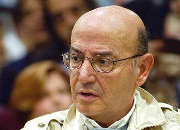 Αναθεώρηση από το Θ.Αγγελόπουλο του τρόπου επιλογής της Επιτροπής Κρατικών Βραβείων