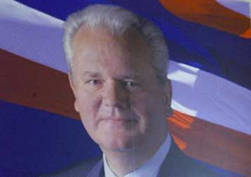 Μονόδρομος η σύλληψη Μιλόσεβιτς, αποφαίνεται το Διεθνές Δικαστήριο για Εγκλήματα Πολέμου στη Γιουγκο