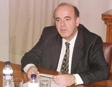 Αρχισε η συζήτηση του φορολογικού νομοσχεδίου στη Βουλή