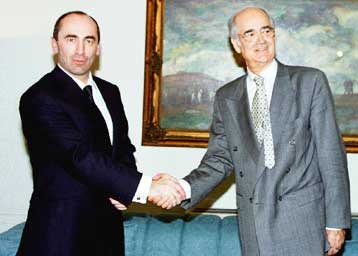 Για την κοινή μοίρα Ελλάδας και Αρμενίας μίλησε ο Πρόεδρος της Δημοκρατίας<i>Συναντήσεις Κοτσαρι