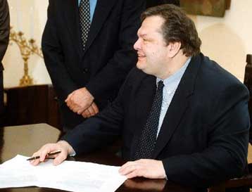 Αισιοδοξία για αρμονική συνεργασία από Βενιζέλο και Αγγελοπούλου εν όψει Ολυμπιακών Αγώνων