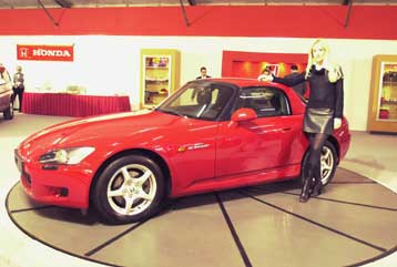 Φθηνότερα ΙΧ μέσω του Διαδικτύου υπόσχεται η ΕΕ