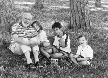 Ο Μάριο Βίττι επίτιμος διδάκτωρ της Φιλοσοφικής Σχολής του Πανεπιστημίου της Κύπρου