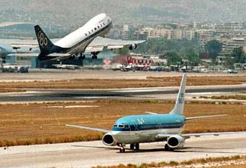 Το μέλλον του αεροδρομίου του Ελληνικού συζητήθηκε στη συνάντηση Λαλιώτη – Σημίτη