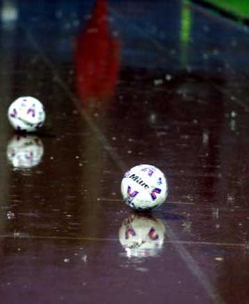 «Ροζ» έρευνες για τις ελπίδες του Ισραήλ<I>Αποφασίστηκε η διάλυση της ομάδας</I>