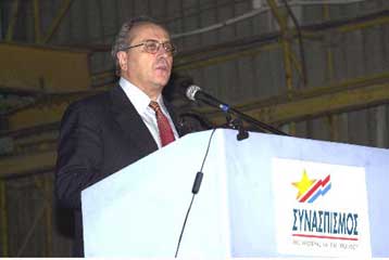 Κρίση στην κυβέρνηση φανερώνει η αποπομπή Πάγκαλου, κατά τους Κωνσταντόπουλο και Τσοβόλα