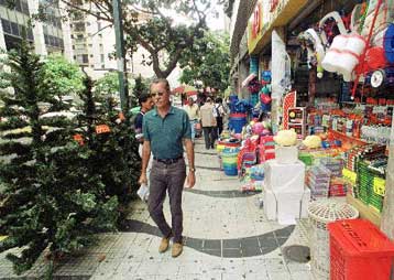 Σε φαύλο κύκλο είναι εγκλωβισμένη η Γουόλ Στριτ