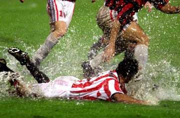 Μίλησαν οι έδρες στην 7η αγωνιστική της Εθνικής κατηγορίας<i>Εύκολες νίκες για Ολυμπιακό, Αρη, Η