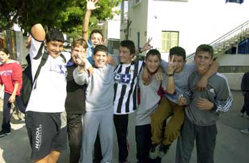 Παιδιά της πρώην Γιουγκοσλαβίας στην Ελλάδα κατά την περίοδο των εορτών