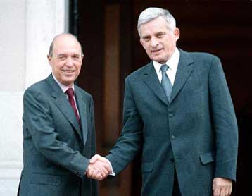 Η διεύρυνση της ΕΕ κυριάρχησε στη συνάντηση του Σημίτη με τον πρωθυπουργό της Πολωνίας