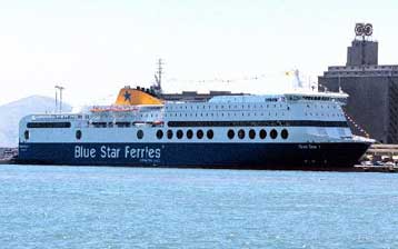 Τέσσερα υπερήλικα πλοία αποσύρουν οι ελληνικές ακτοπλοϊκές εταιρείες