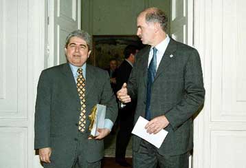 H Toυρκία απαγορεύει την είσοδο σε στελέχη κυπριακού κόμματος