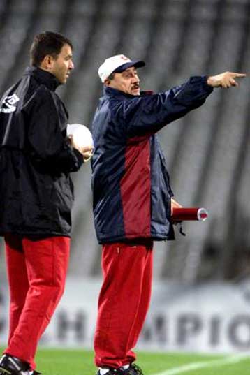 Ξαναβλέπει τη Λίβερπουλ ο Λεμονής<i>Εξιτήριο πήραν οι Αλβες – Οφορίκουε</i>