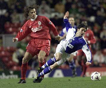 Η Μπλάκμπερν γίνεται 125 χρόνων και το γιορτάζει με… επιστροφή στο παρελθόν