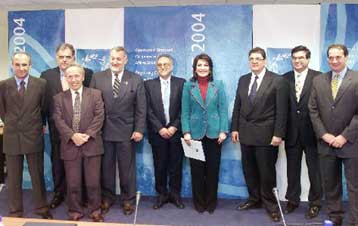 Πρώτος εθνικός χορηγός ο ΟΤΕ για τους Ολυμπιακούς Αγώνες 2004, με 20 δισ. δραχμές