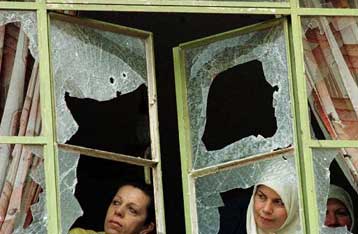 Επίθεση κατά των γραφείων της Φατάχ στη Χεβρώνα εξαπέλυσε ο ισραηλινός στρατός