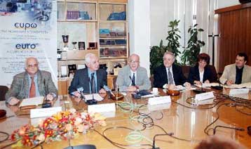 Επτά προσφορές για το 30% και το μάνατζμεντ της Helexpo