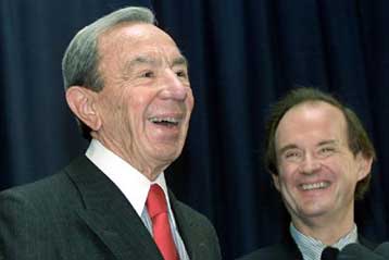 Η σύγχυση καλά κρατεί στη Φλόριντα<i>Στο Ανώτατο Δικαστήριο της πολιτείας στρέφονται οι Δημοκρατ