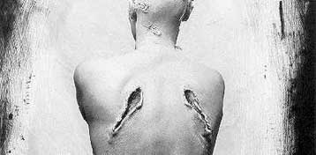 Oι φωτογραφίες – σοκ του Τζόελ Πίτερ Ουίντκιν στην Αθήνα