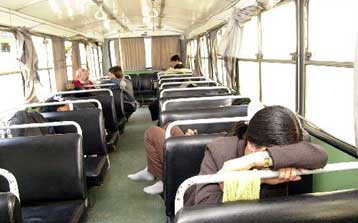 Πράσινη κάρτα σε 150.000 οικονομικούς μετανάστες σχεδιάζει να δώσει η κυβέρνηση