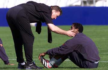 Ποδοσφαιρική πανδαισία ανά την υφήλιο