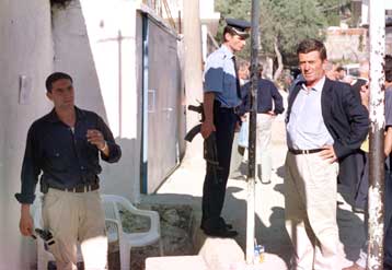 Απειλές κατά της ζωής του ανάγκασαν τον εκπρόσωπο του ΟΑΣΕ στην Αλβανία να εγκαταλείψει τη χώρα