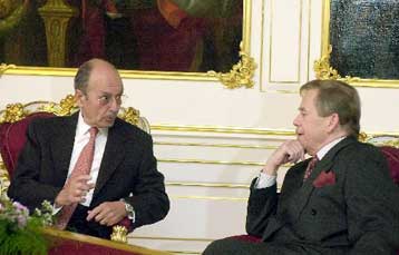 Υποσχέσεις για ενίσχυση των διμερών σχέσεων Τσεχίας – Ελλάδας έδωσαν οι πρόεδροι των δύο χωρών