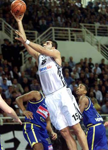 Χωρίς Γιαννούλη ο ΠΑΟΚ την Τετάρτη με τους Λόντον Τάουερς