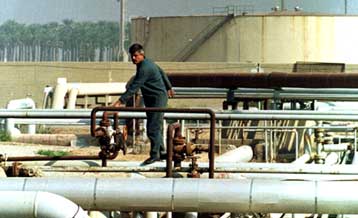 Στάση αναμονής τηρεί η πετρελαϊκή αγορά