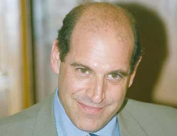 Αναστάτωση προκαλεί η δήλωση του προέδρου του ΣΕΒ ότι χρηματοδότησε υποψήφιους βουλευτές