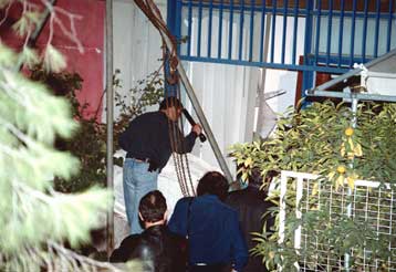 Ισχυρή έκρηξη προκαλεί πανικό στο Παγκράτι